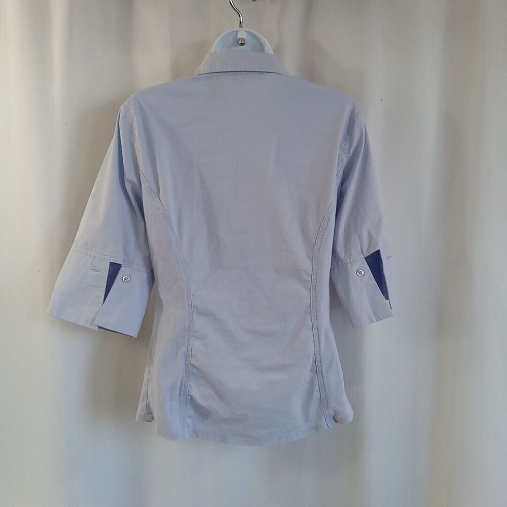 Signature By Larry Levine Shirt Women's Size Small Lt Blue Button Up 1 /2 Sleeve - Picture 3 of 12
